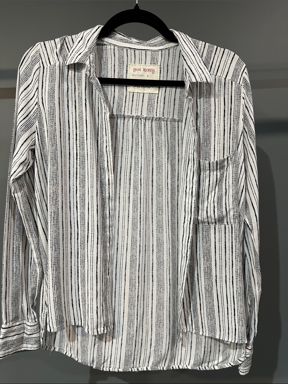 girl krazy Vertical Stripe Button-Up Shirt - White & Black